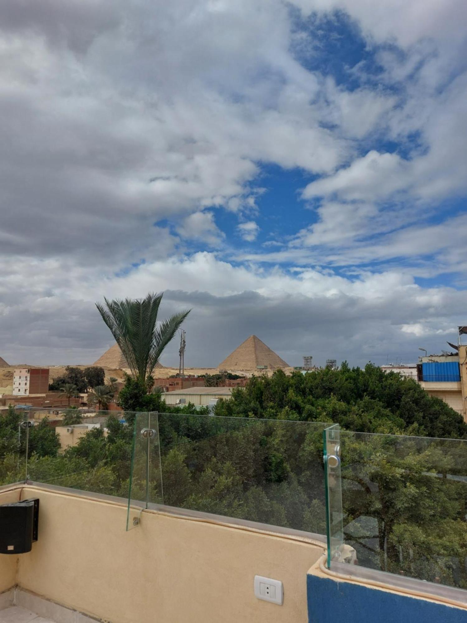 Regent Pyramids View Hotel Kafret el-Gabal Exterior photo