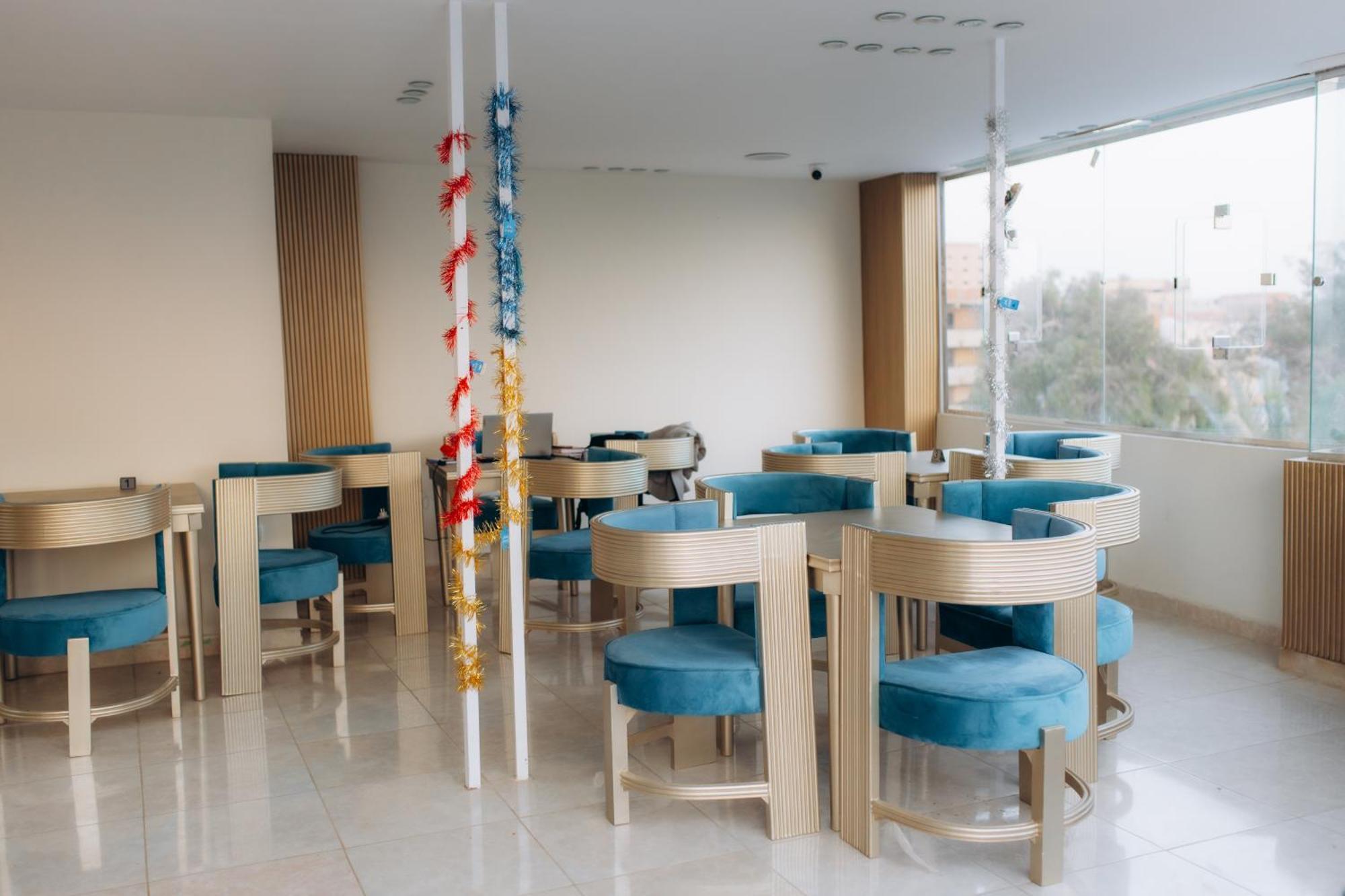 Regent Pyramids View Hotel Kafret el-Gabal Exterior photo